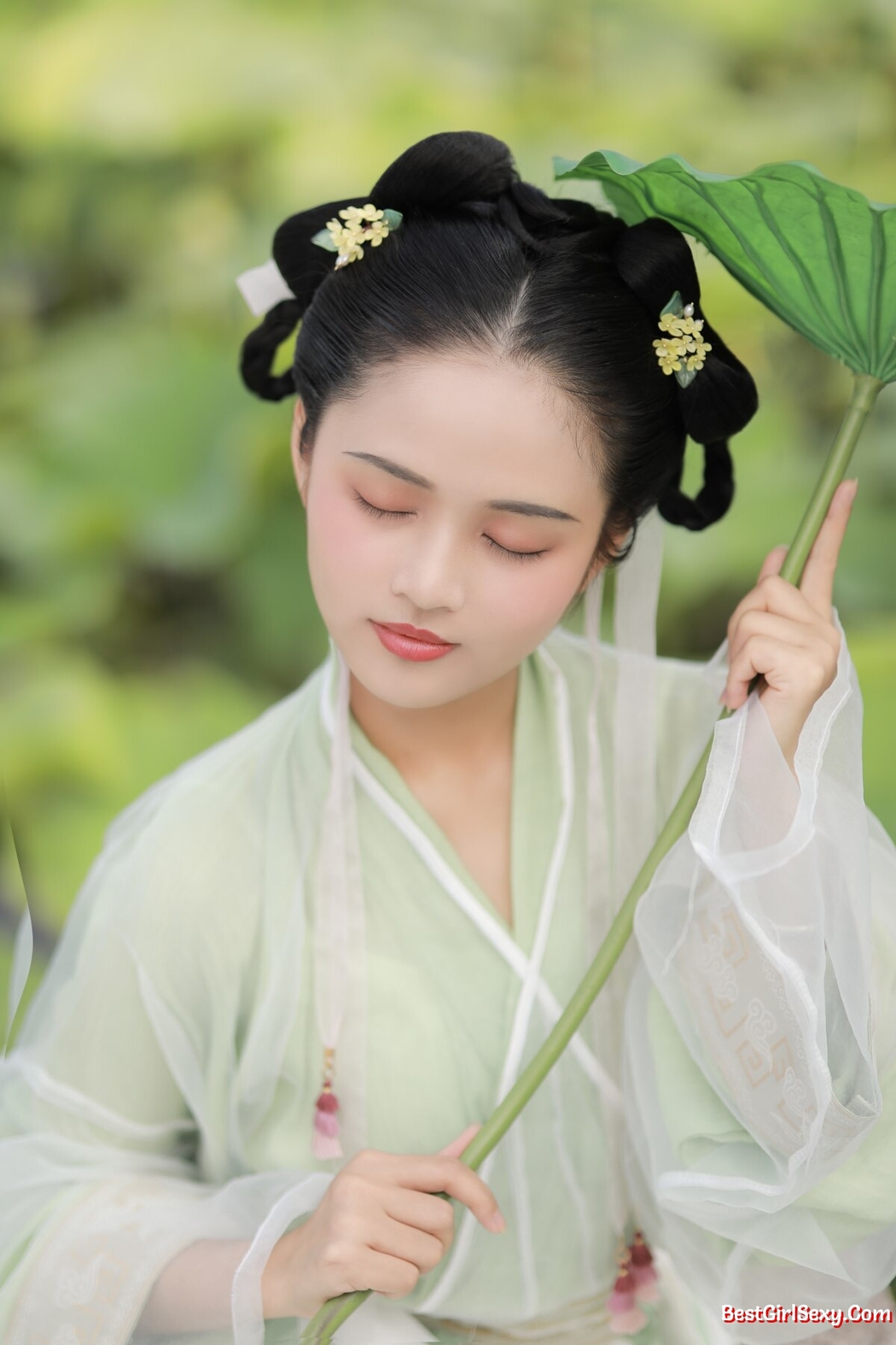 YiTuYu艺图语 Vol.2336 Xi Mu Ruo Ying