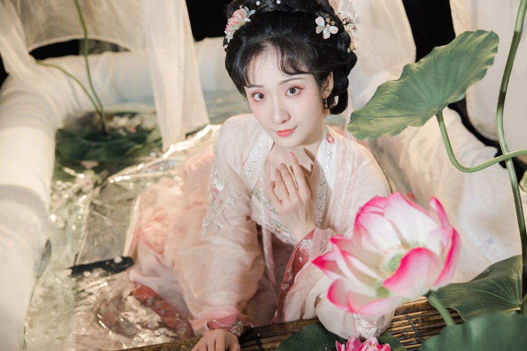 YiTuYu艺图语 Vol.2348 Yu Ko Tamako