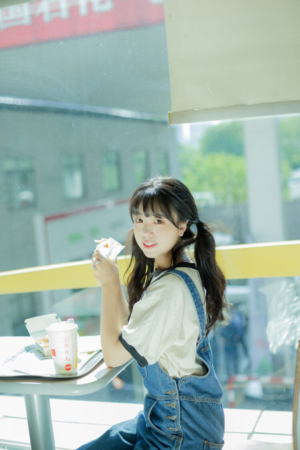 YiTuYu艺图语 Vol.2371 Ke Ai Pao Pao Ya