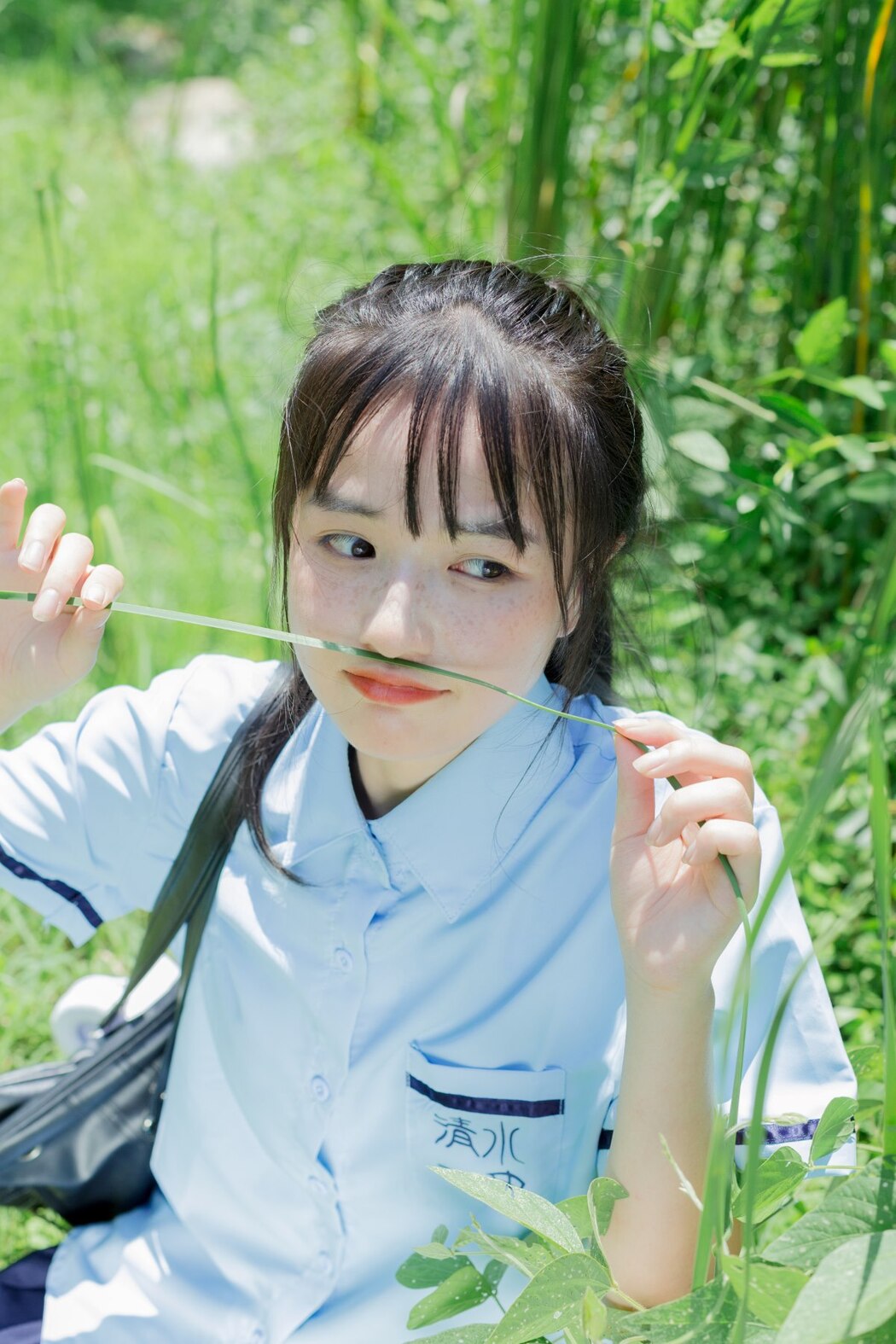 YiTuYu艺图语 Vol.2305 Xiao Yi Mei Mei Cute
