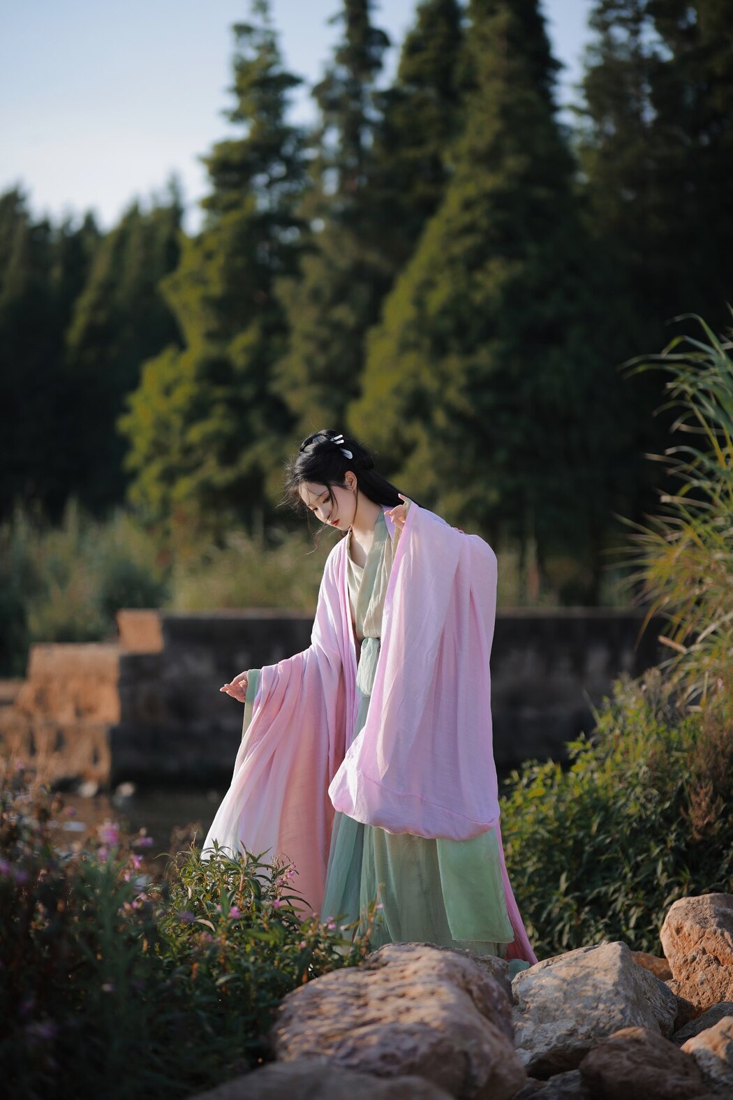 YiTuYu艺图语 Vol.2365 Luo Hua Ren Du Li