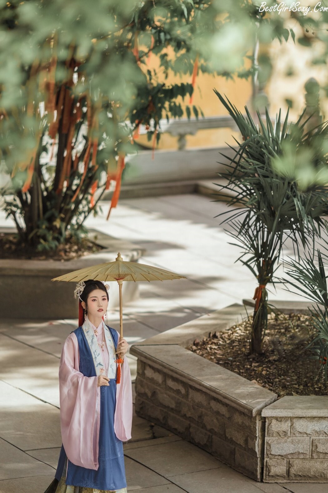 YiTuYu艺图语 Vol.238 Xiao La Jiao