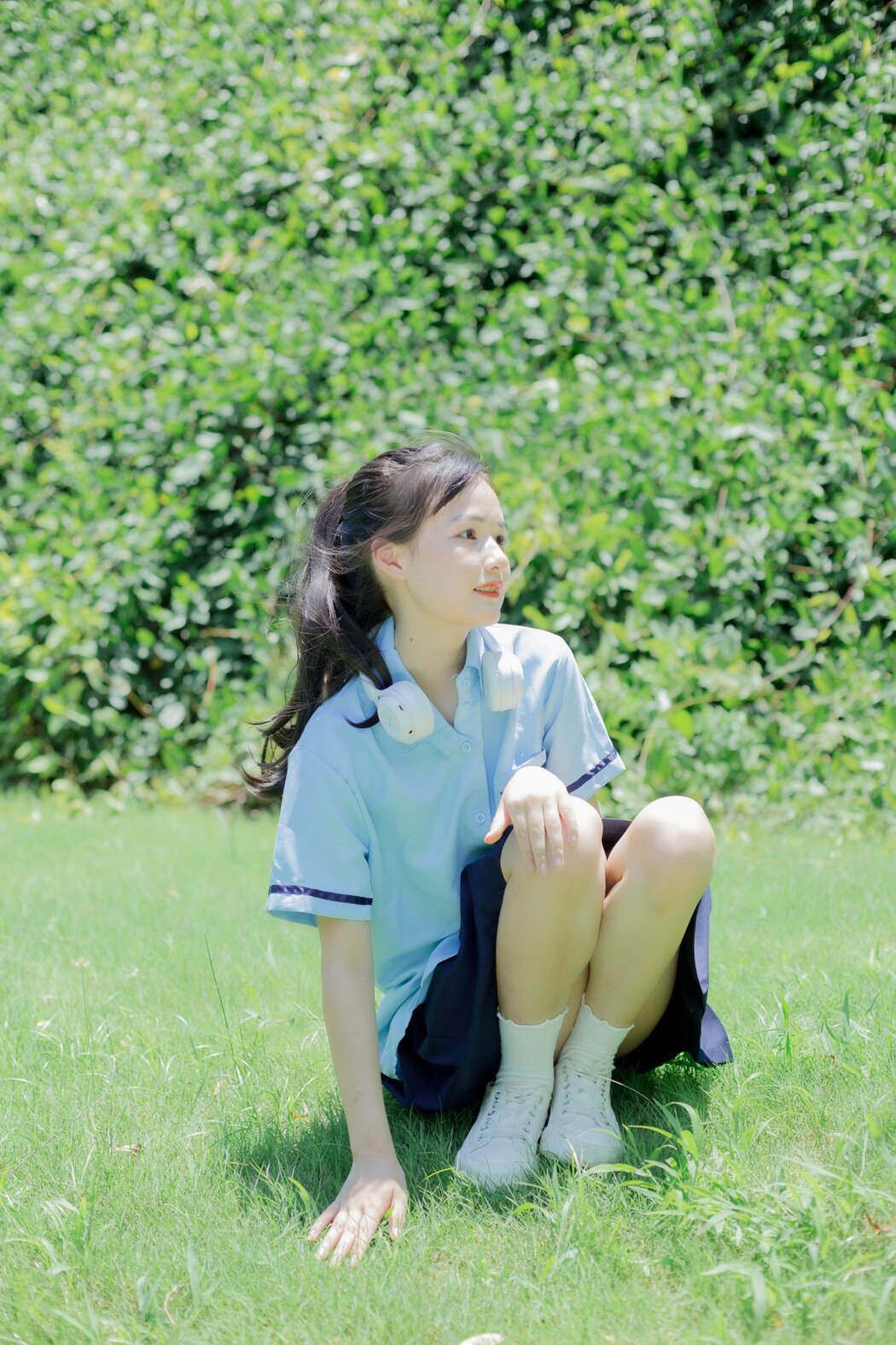 YiTuYu艺图语 Vol.2305 Xiao Yi Mei Mei Cute