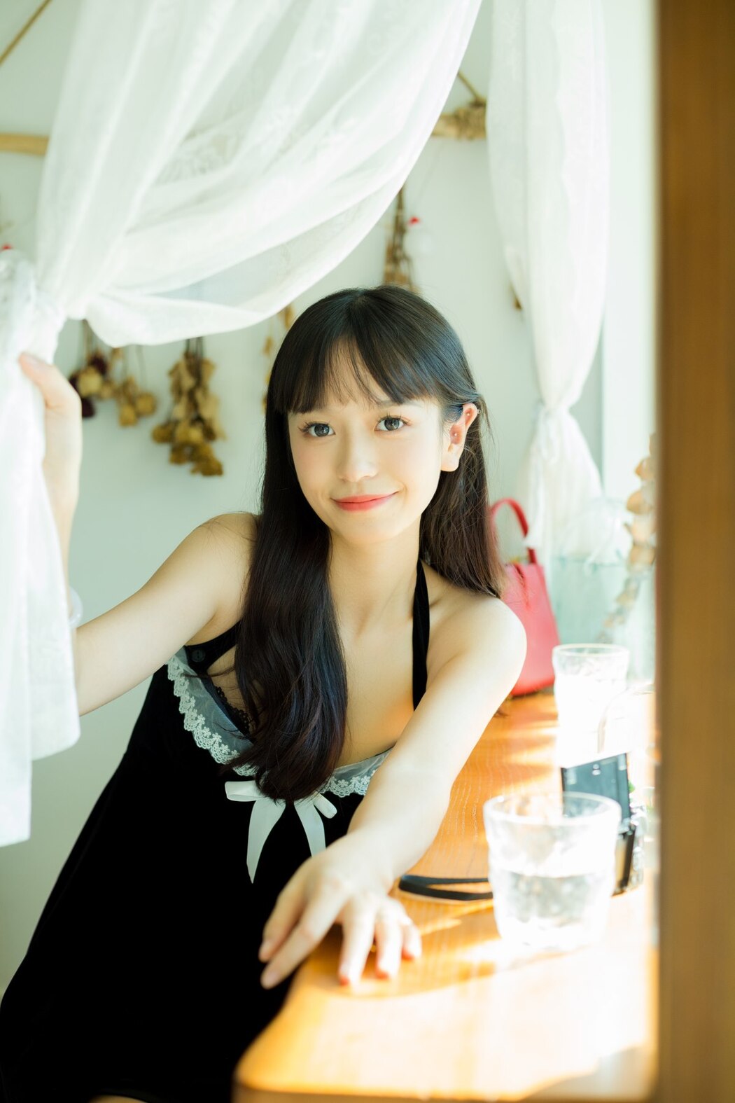 YiTuYu艺图语 Vol.2352 Yan Yun Lin Er