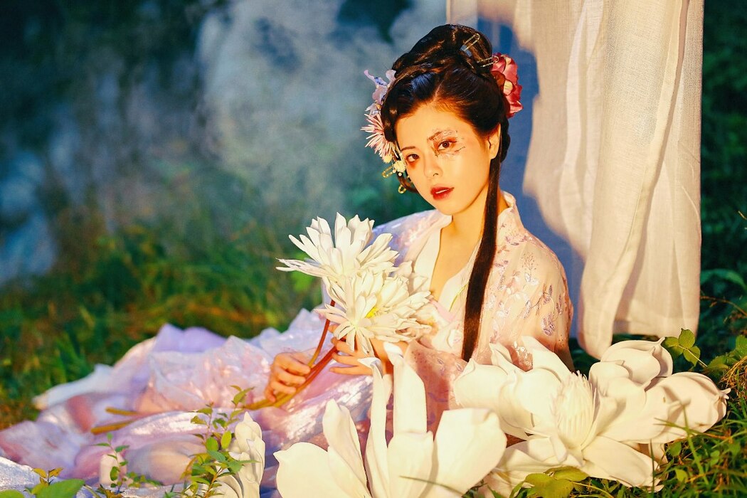 YiTuYu艺图语 Vol.2309 Yi Zhi Qian Qian