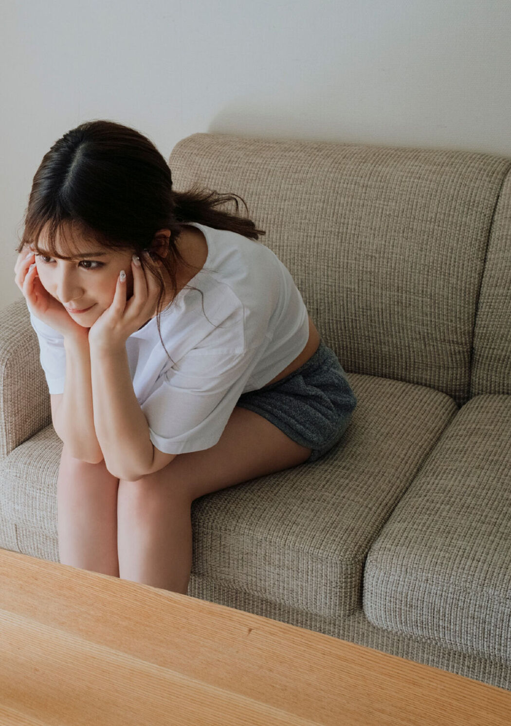 Digital Photo Book Nanatsumori Riri 七ツ森りり – Tranceretinal