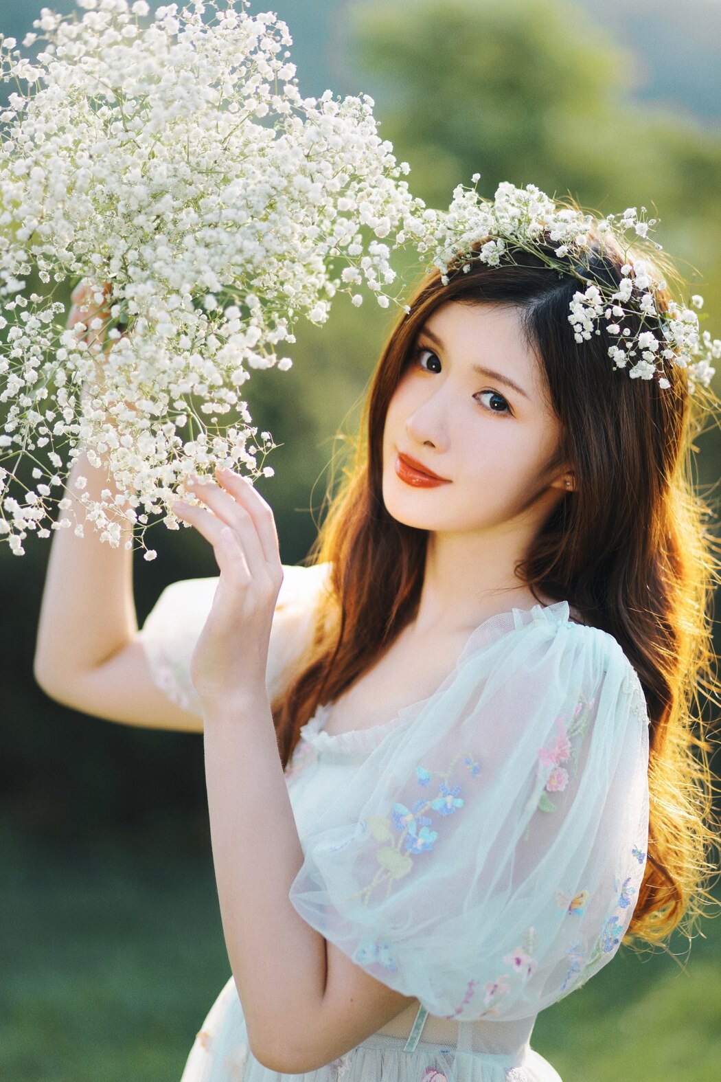 YiTuYu艺图语 Vol.2389 Dian Dong Xiao Zhu Pig