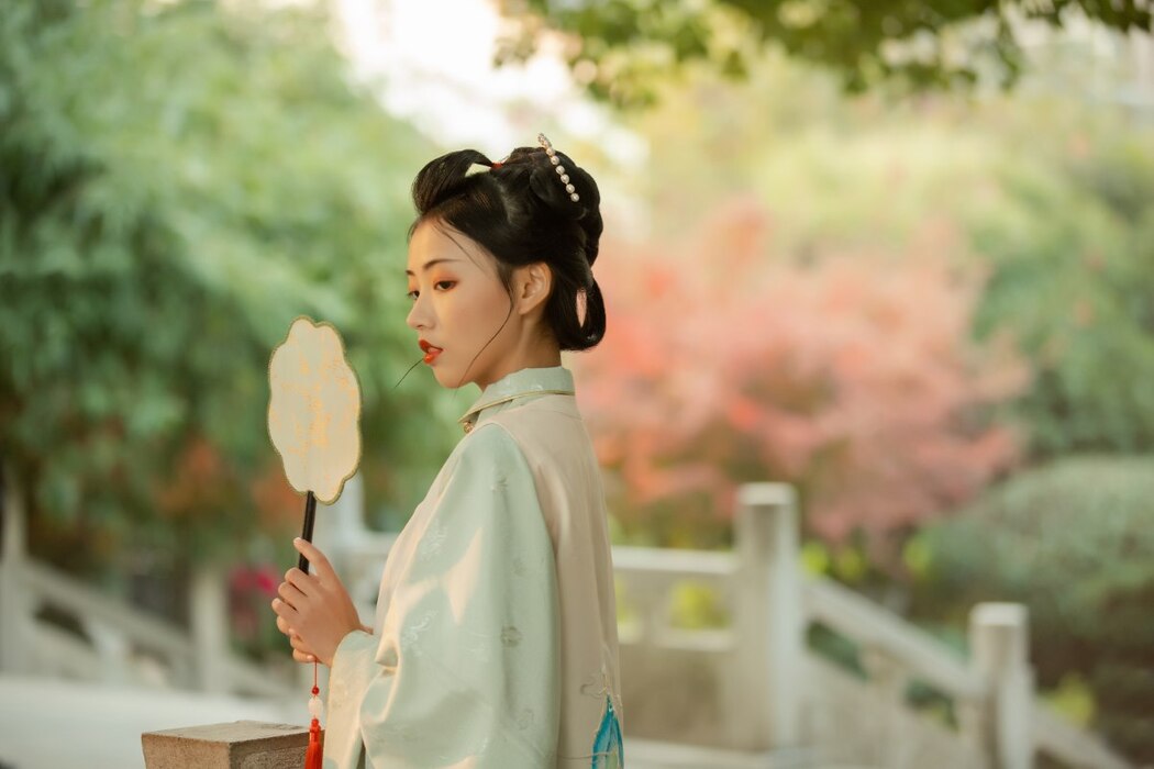 YiTuYu艺图语 Vol.2344 Ri Luo Xin Cheng