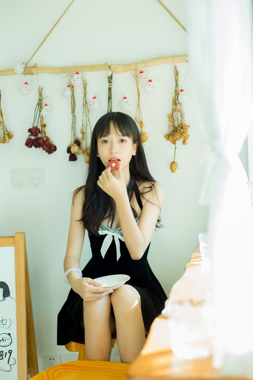 YiTuYu艺图语 Vol.2352 Yan Yun Lin Er