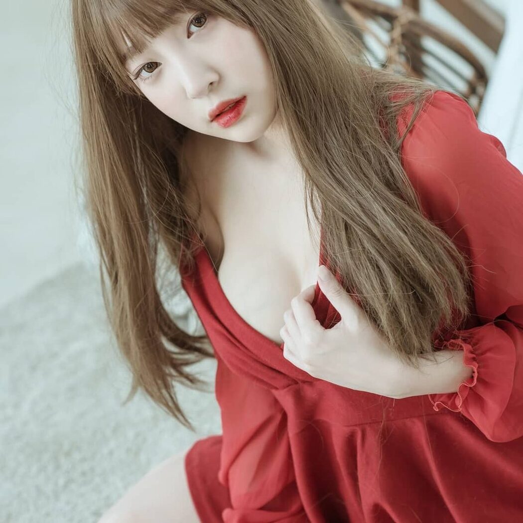 Kang In-kyung 강인경 Collection H