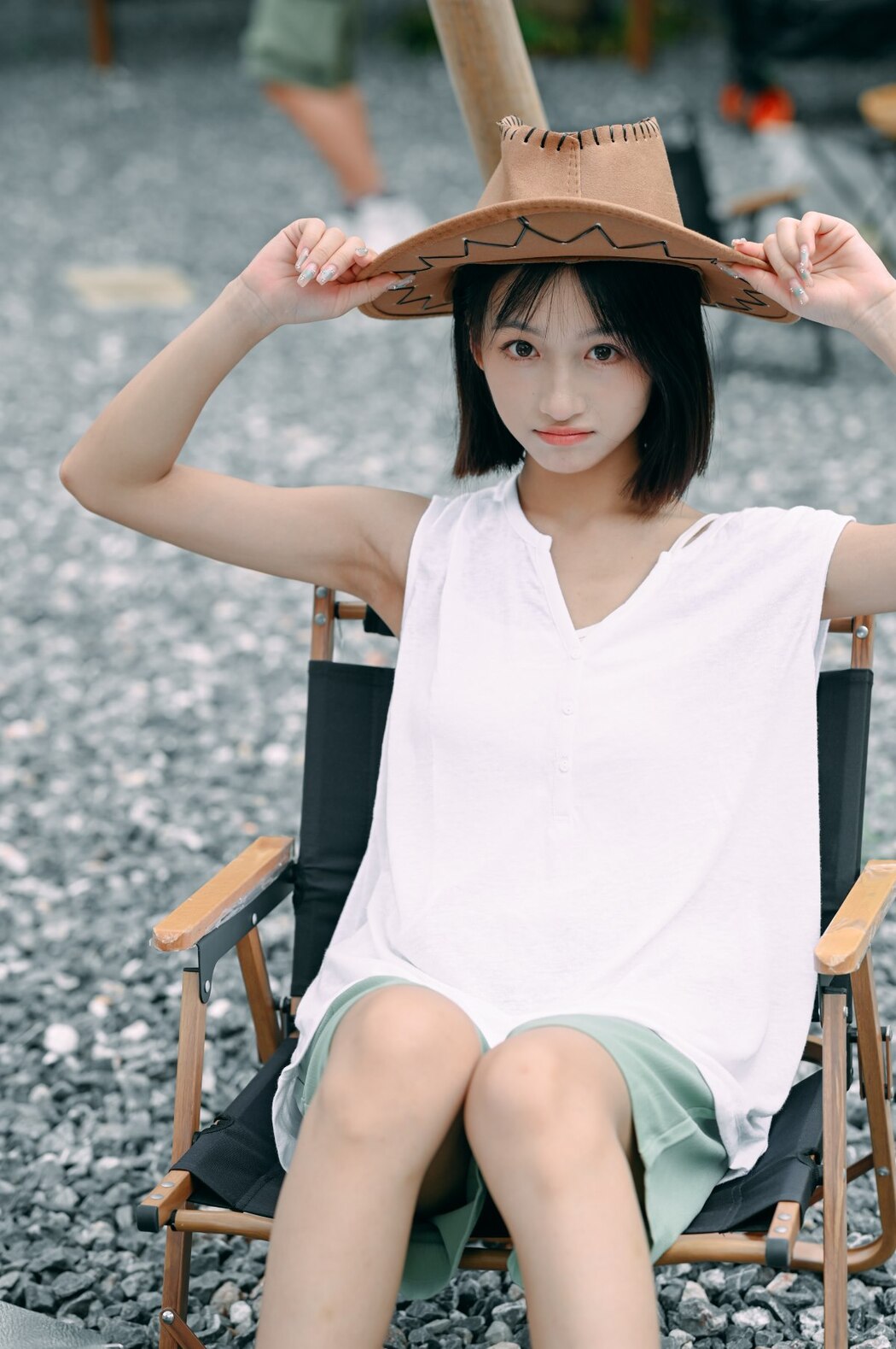 YiTuYu艺图语 Vol.2376 Yu Er