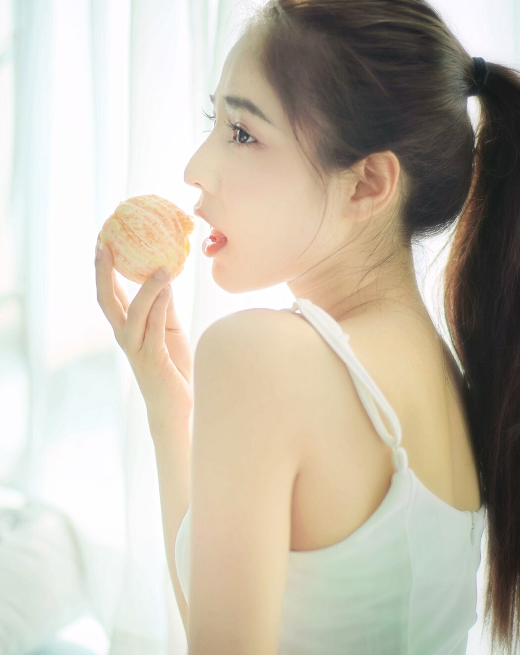 YiTuYu艺图语 Vol.2394 Ke Ai Wen Quan Dan