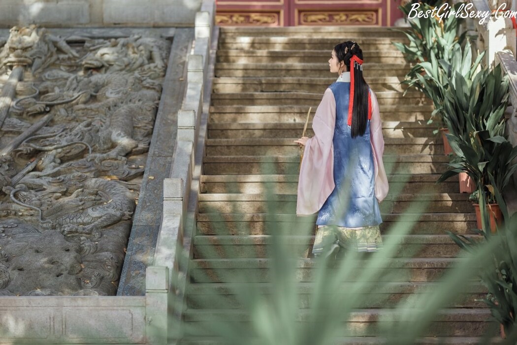 YiTuYu艺图语 Vol.238 Xiao La Jiao