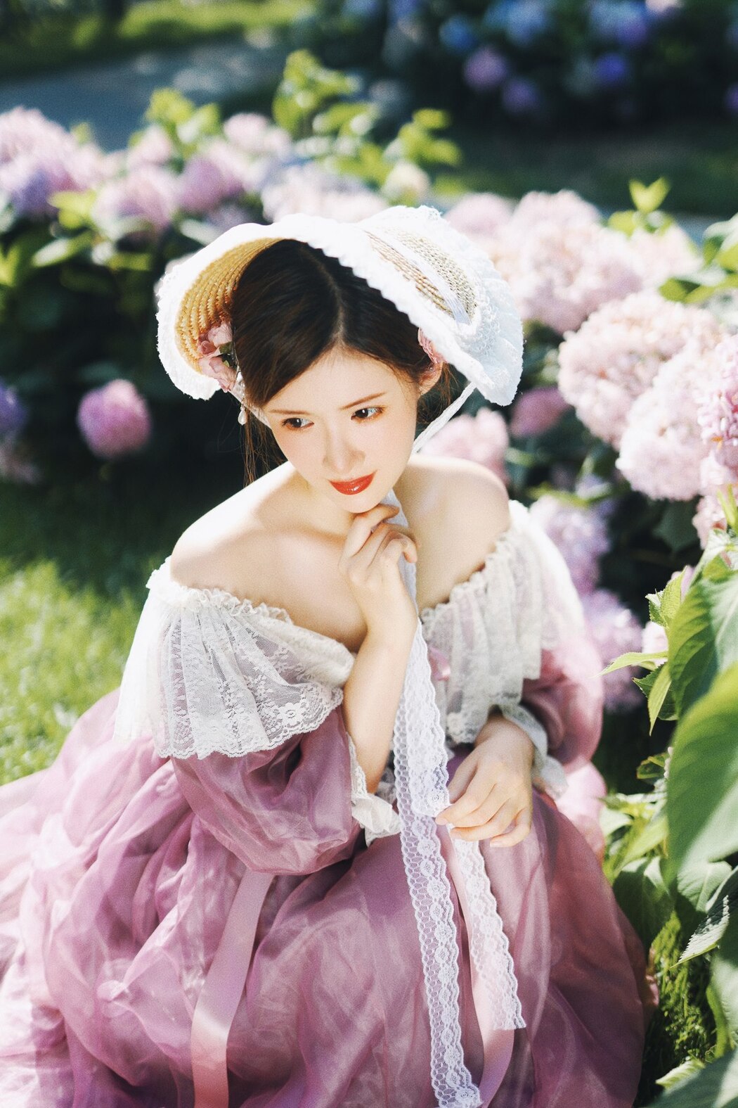YiTuYu艺图语 Vol.2356 Dian Dong Xiao Zhu Pig