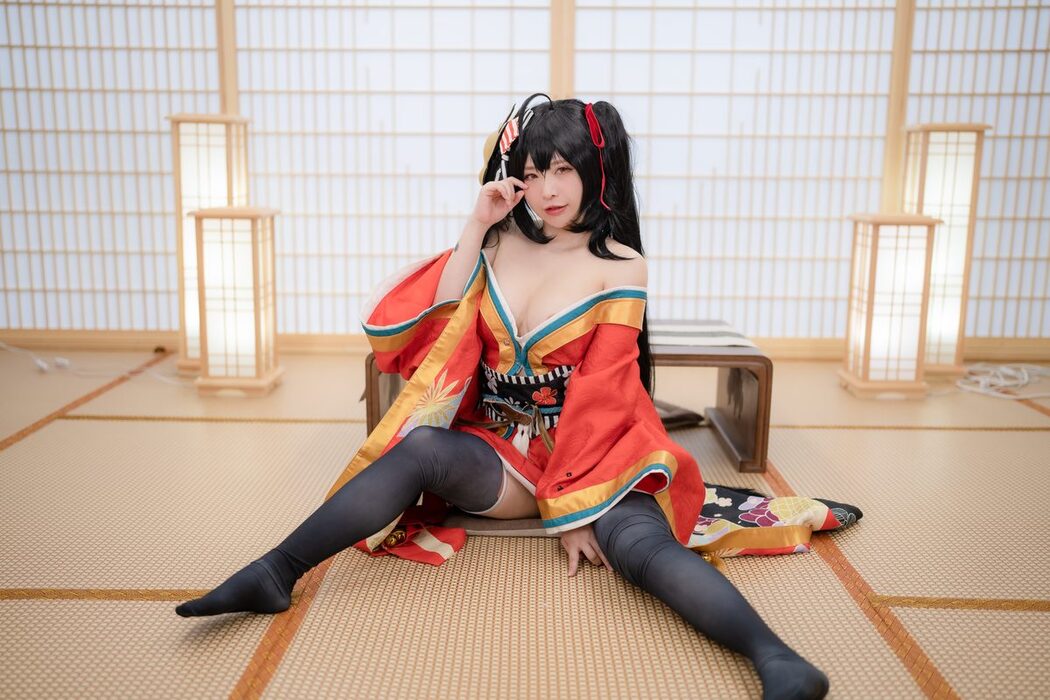 Yuna 유나 – Vol.8 AzurLane IJN Taihou