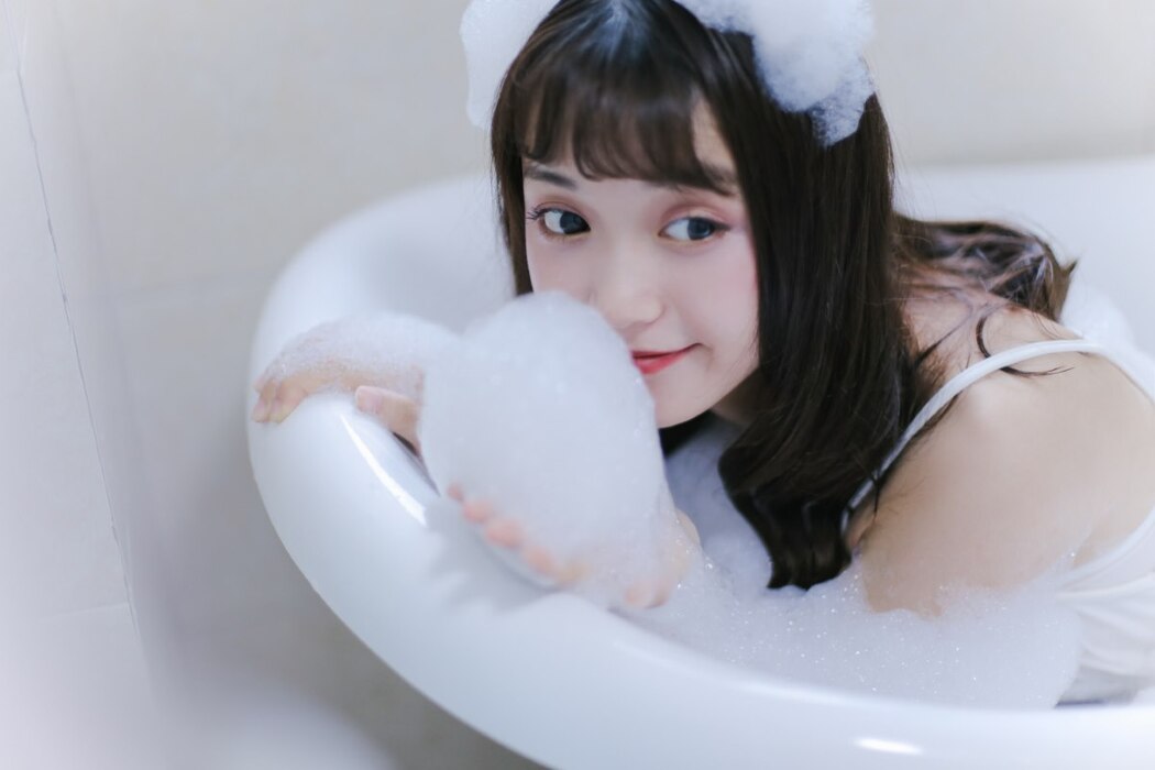 YiTuYu艺图语 Vol.2324 Yi Tiao Yu Wei