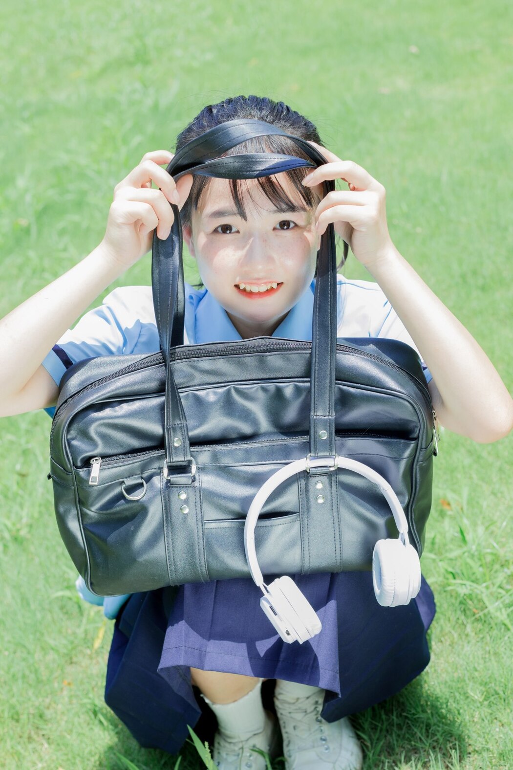 YiTuYu艺图语 Vol.2305 Xiao Yi Mei Mei Cute