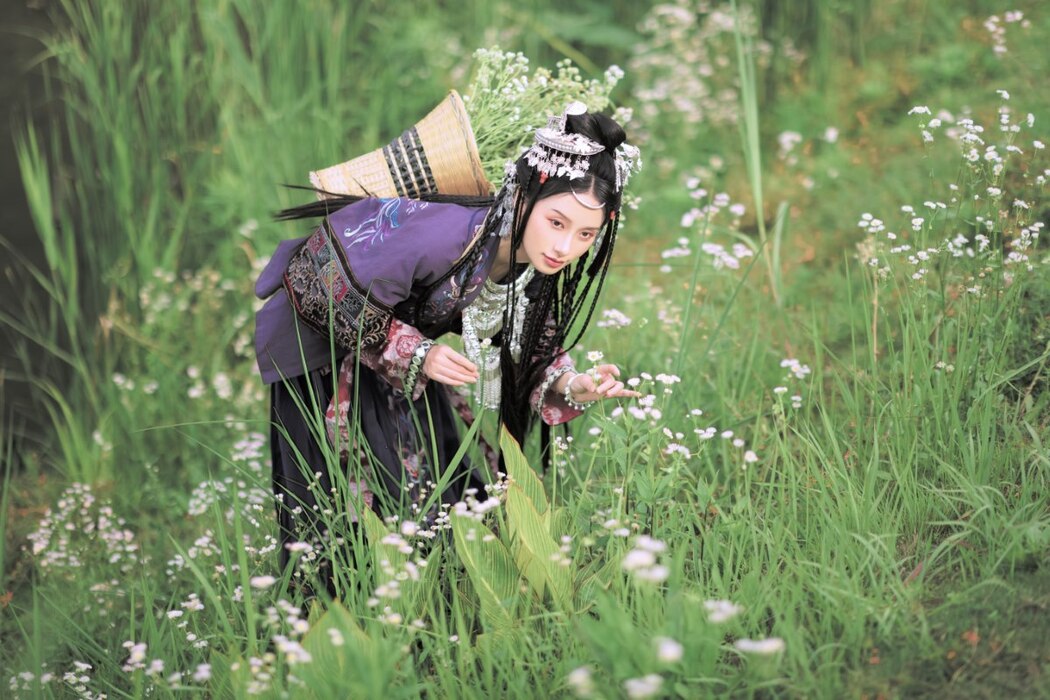 YiTuYu艺图语 Vol.2310 Mou Xiao Yao