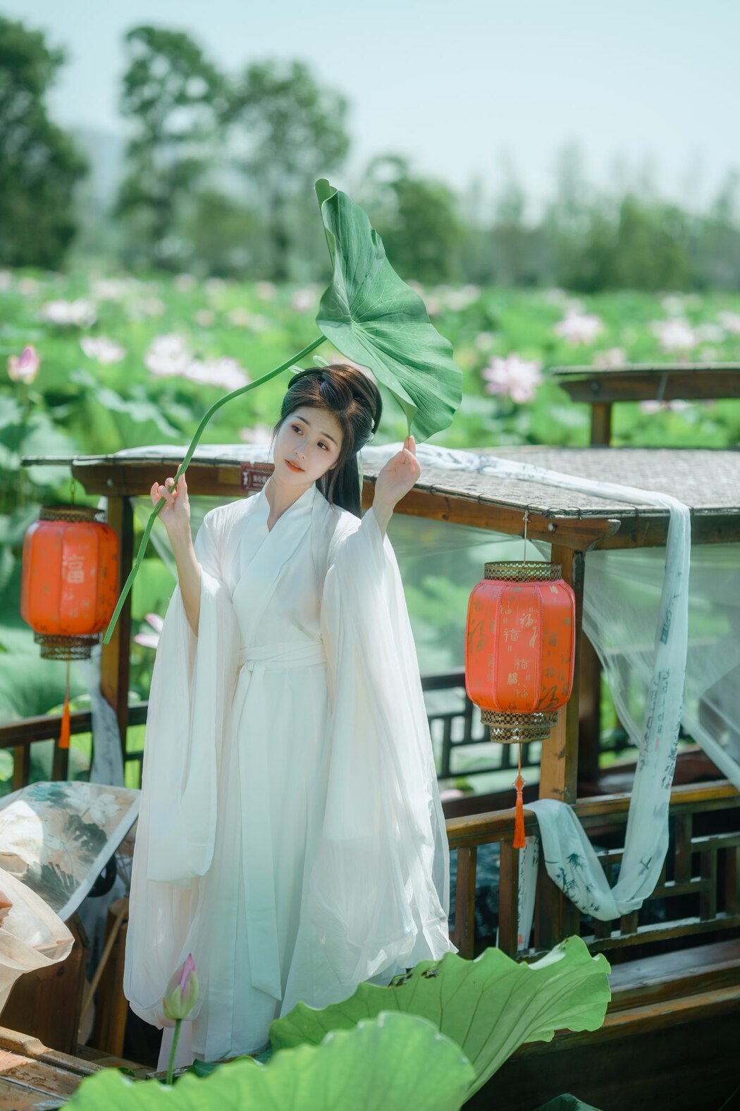 YiTuYu艺图语 Vol.2308 Mo Mo