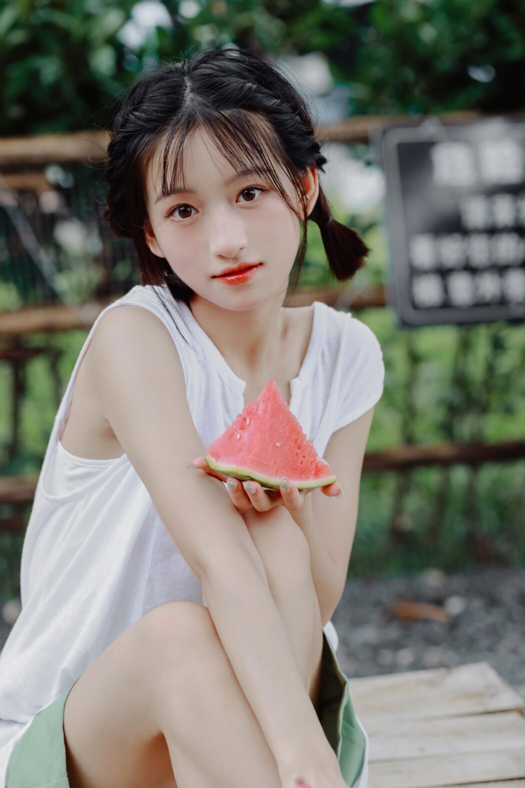 YiTuYu艺图语 Vol.2334 Yu Er