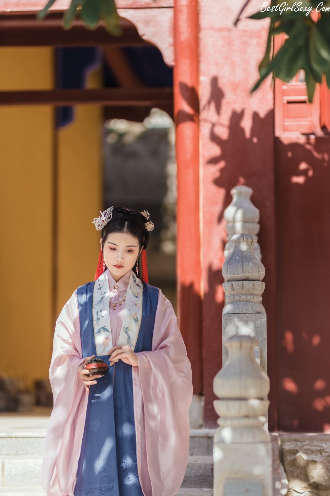 YiTuYu艺图语 Vol.238 Xiao La Jiao