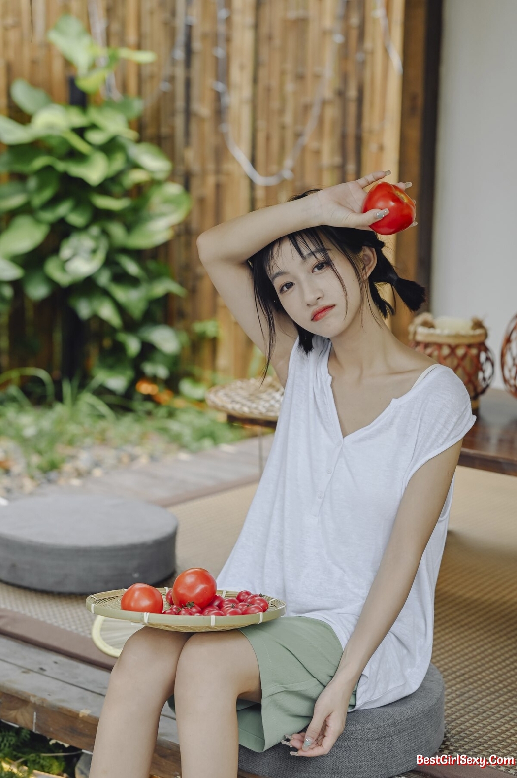 YiTuYu艺图语 Vol.2334 Yu Er