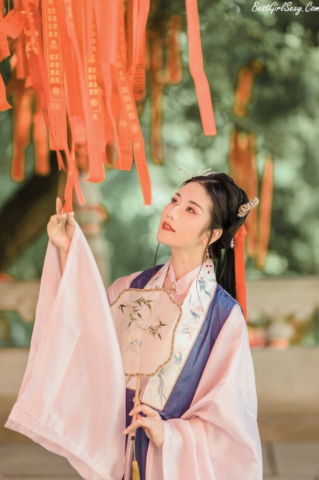 YiTuYu艺图语 Vol.238 Xiao La Jiao