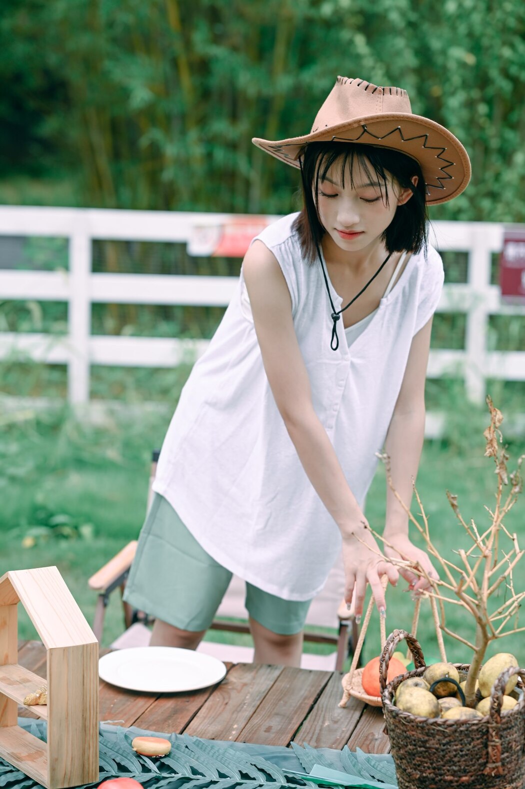 YiTuYu艺图语 Vol.2376 Yu Er