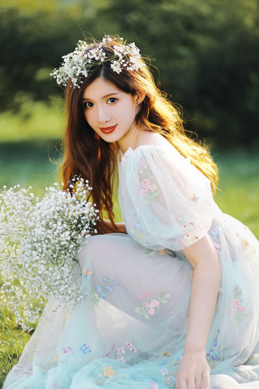YiTuYu艺图语 Vol.2389 Dian Dong Xiao Zhu Pig