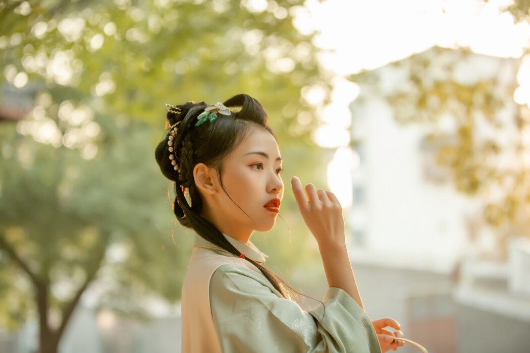YiTuYu艺图语 Vol.2344 Ri Luo Xin Cheng