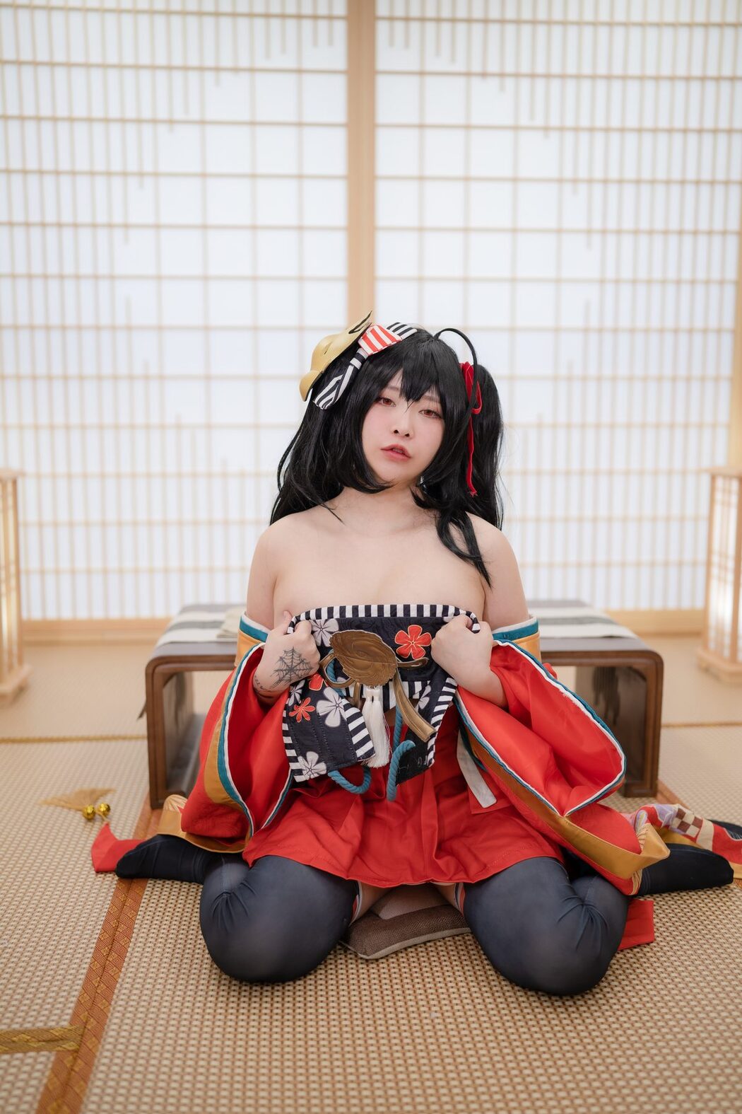 Yuna 유나 – Vol.8 AzurLane IJN Taihou