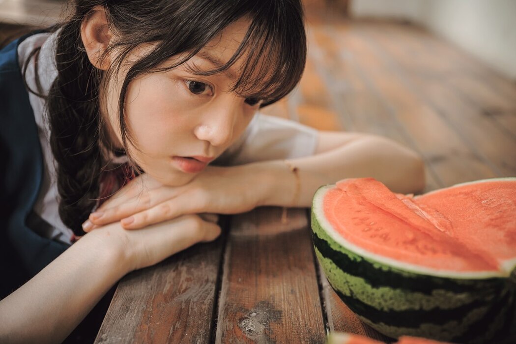 YiTuYu艺图语 Vol.2351 Nai Xiao Bai Shi Jin Yu