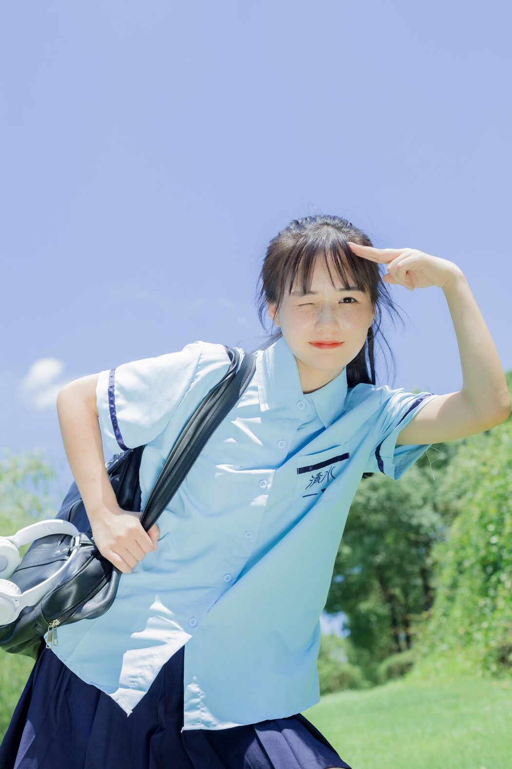 YiTuYu艺图语 Vol.2305 Xiao Yi Mei Mei Cute