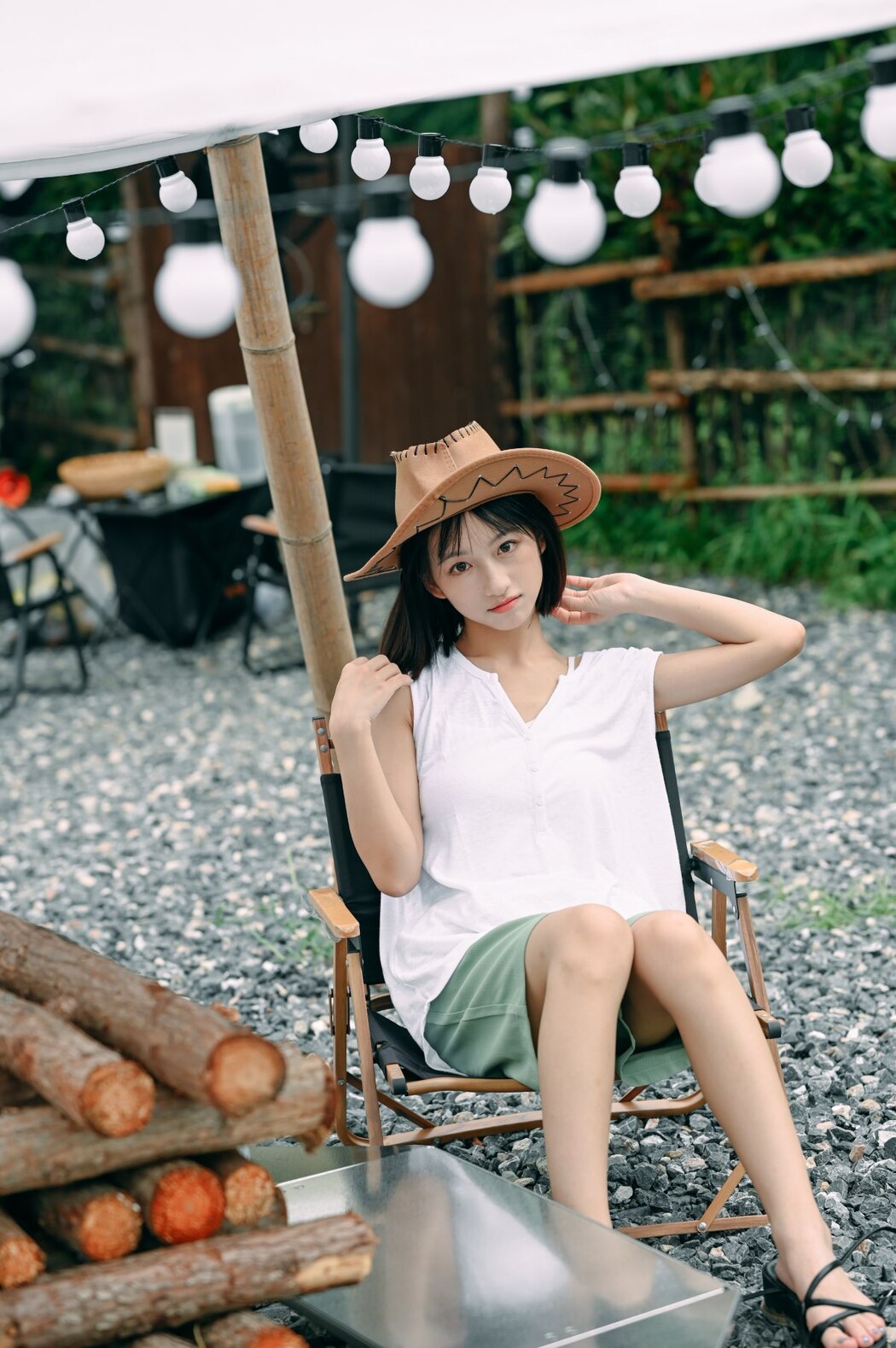 YiTuYu艺图语 Vol.2376 Yu Er