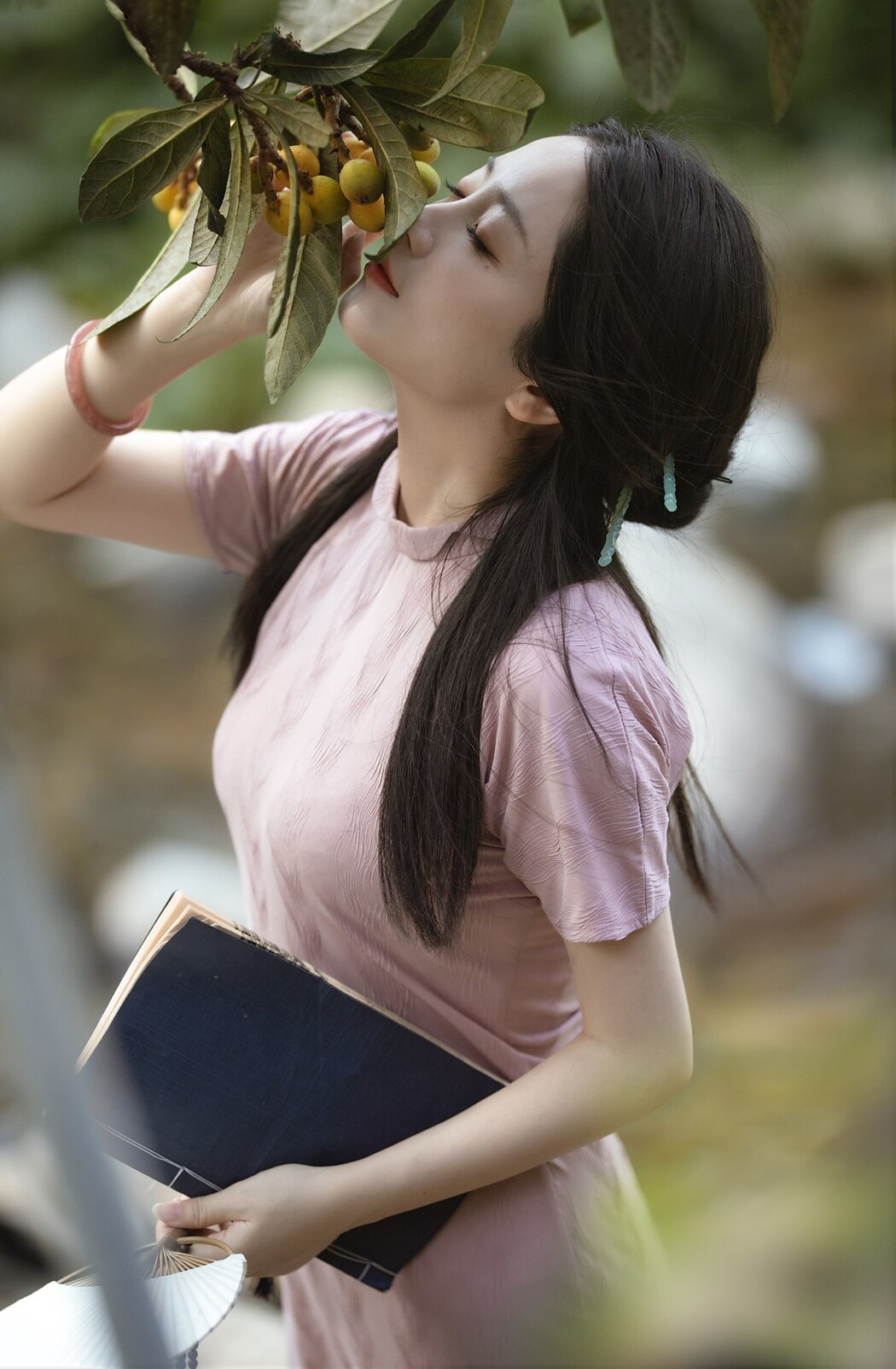 YiTuYu艺图语 Vol.2332 Xiao Wen Nuan Xiang Yao Ge Da Tai Yang