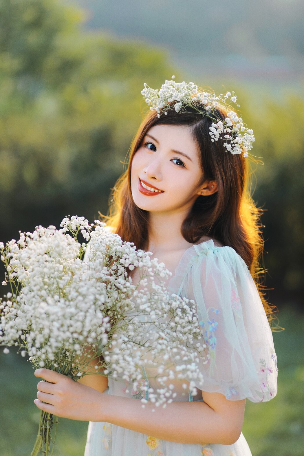 YiTuYu艺图语 Vol.2389 Dian Dong Xiao Zhu Pig