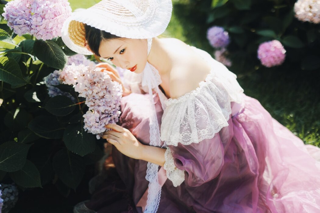 YiTuYu艺图语 Vol.2356 Dian Dong Xiao Zhu Pig