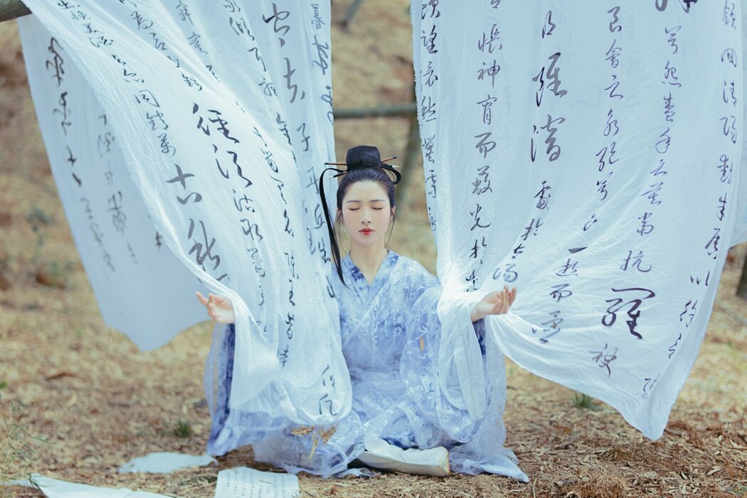 YiTuYu艺图语 Vol.2312 Jun Xin Lan