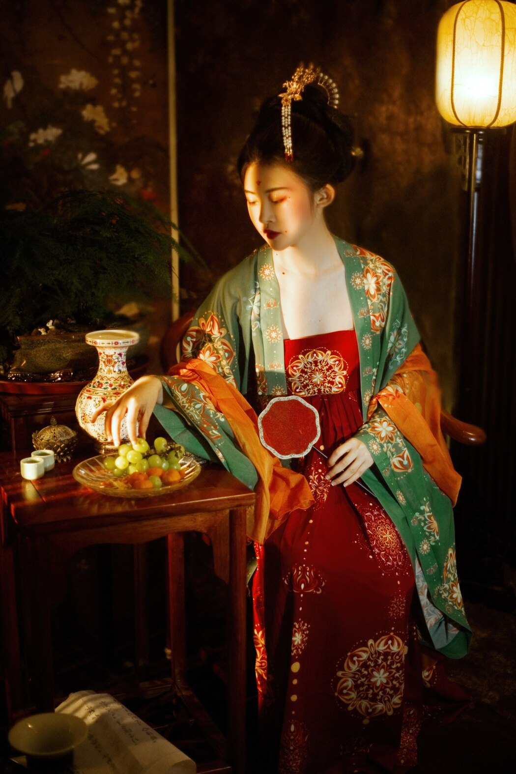YiTuYu艺图语 Vol.2382 A Jiu