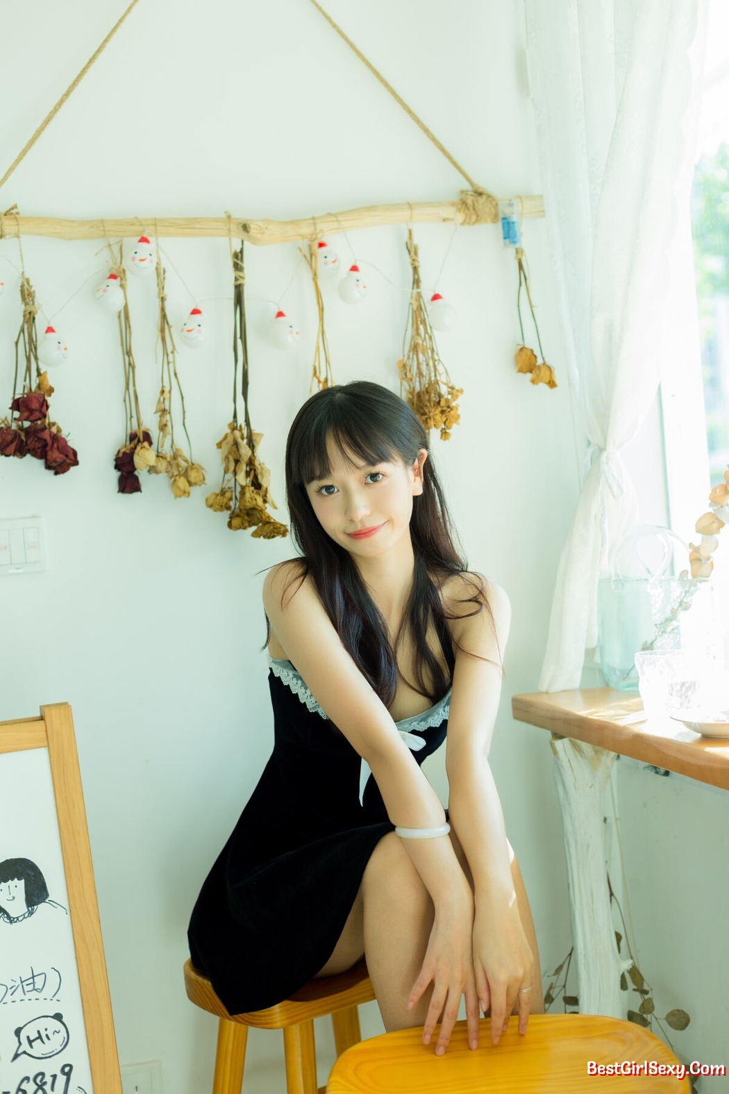 YiTuYu艺图语 Vol.2352 Yan Yun Lin Er