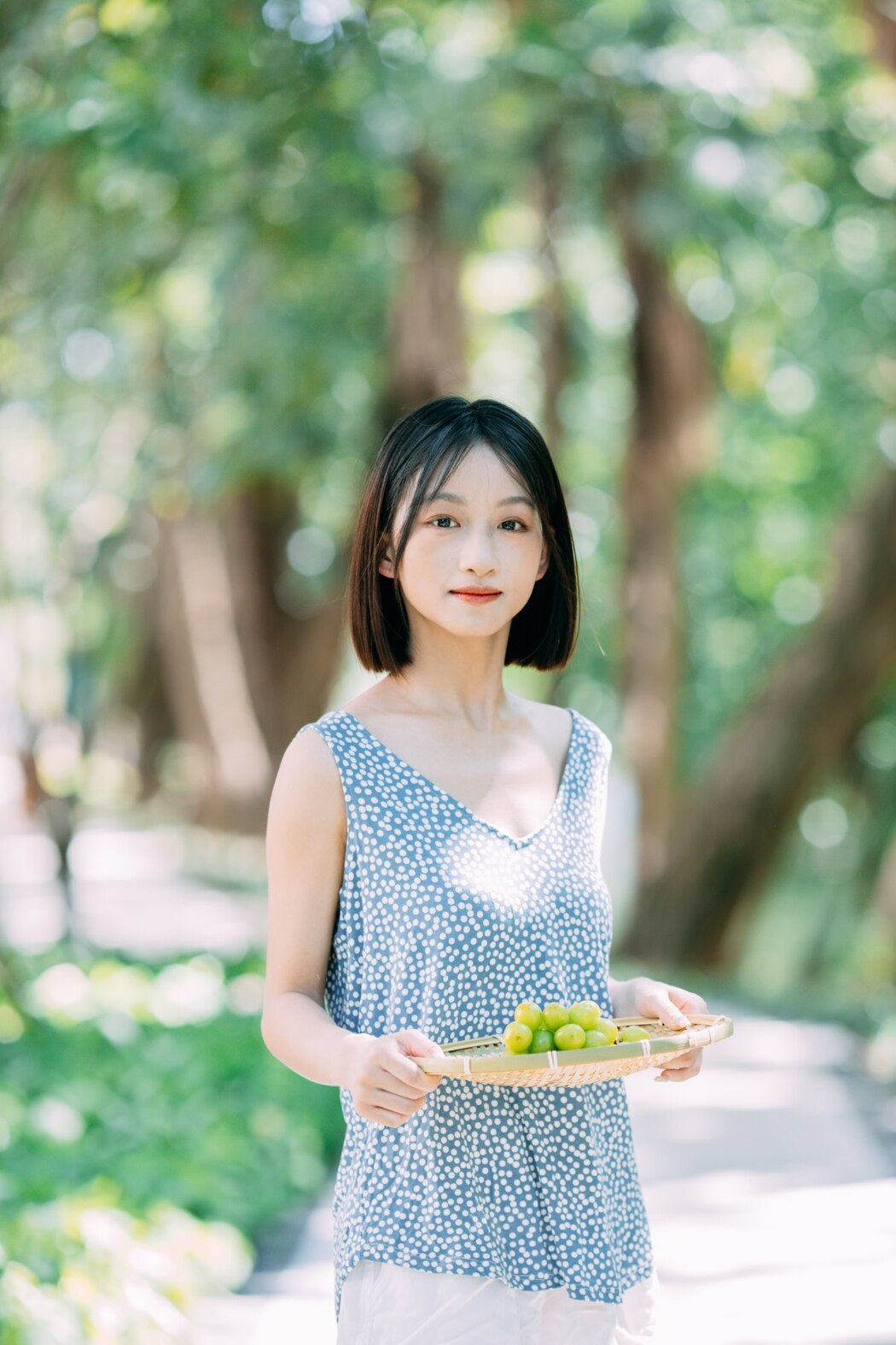 YiTuYu艺图语 Vol.2395 Yu Er