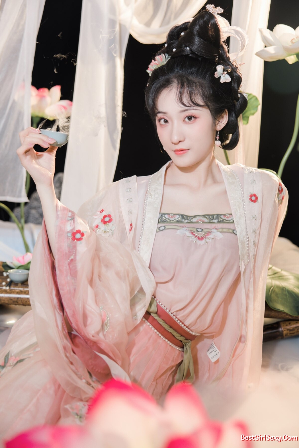 YiTuYu艺图语 Vol.2348 Yu Ko Tamako
