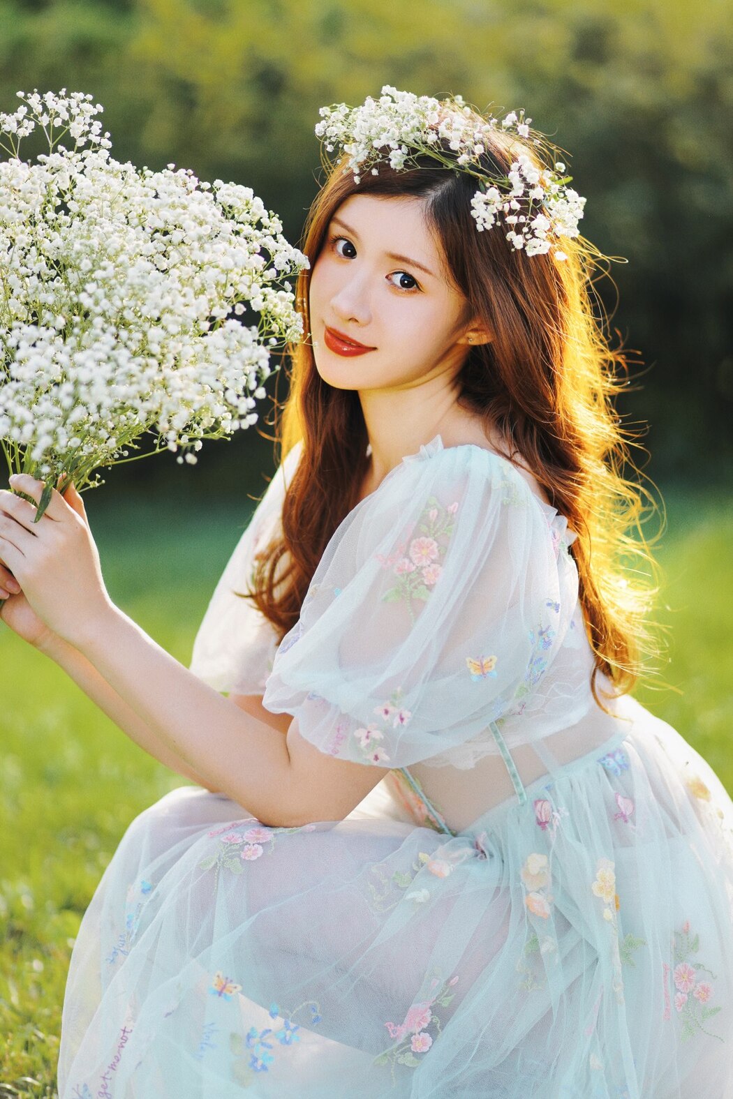 YiTuYu艺图语 Vol.2389 Dian Dong Xiao Zhu Pig