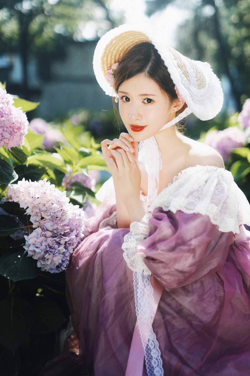 YiTuYu艺图语 Vol.2356 Dian Dong Xiao Zhu Pig