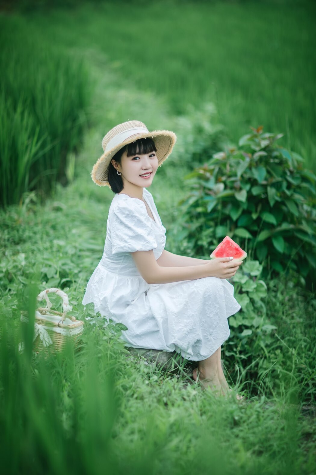 YiTuYu艺图语 Vol.2318 Dong Qin