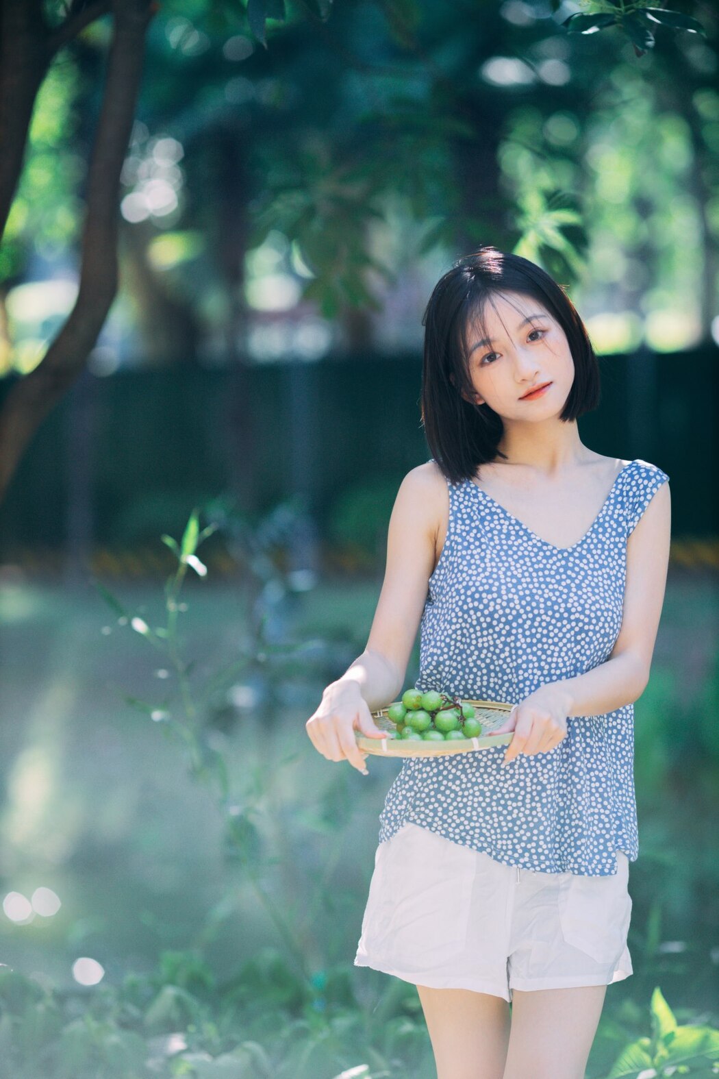 YiTuYu艺图语 Vol.2395 Yu Er