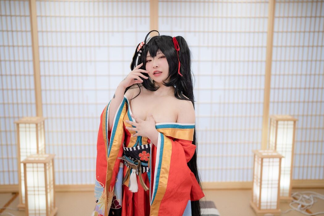 Yuna 유나 – Vol.8 AzurLane IJN Taihou