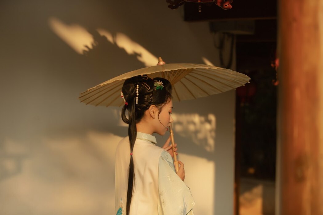 YiTuYu艺图语 Vol.2344 Ri Luo Xin Cheng