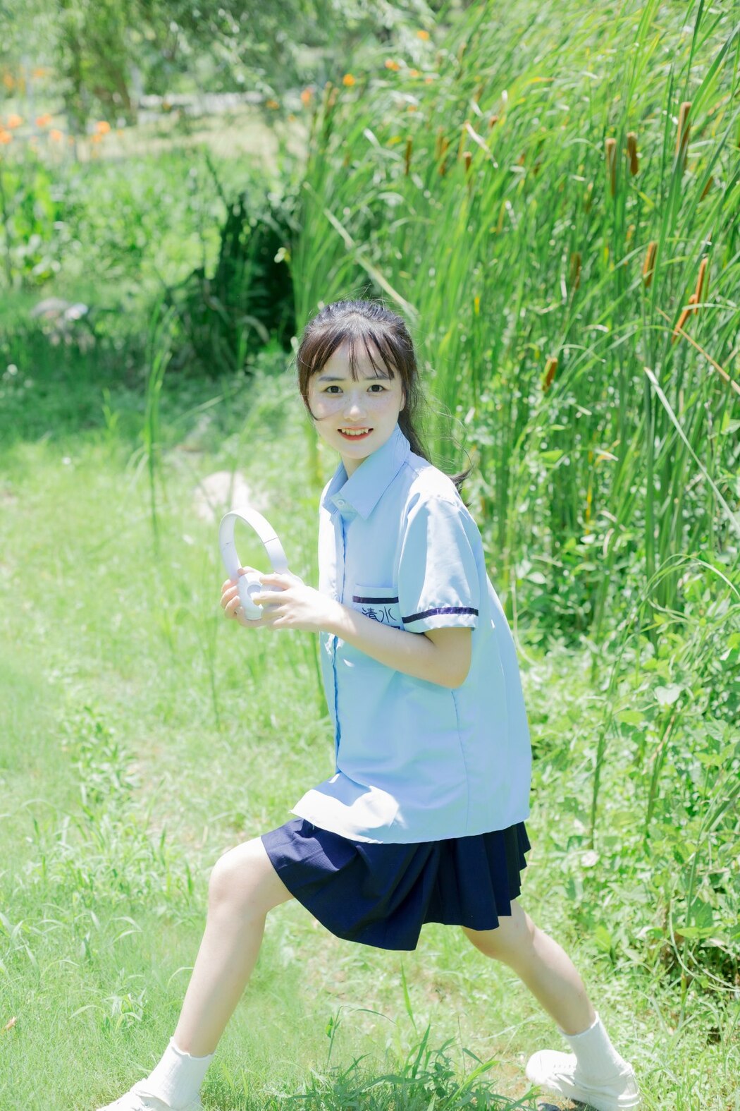 YiTuYu艺图语 Vol.2305 Xiao Yi Mei Mei Cute