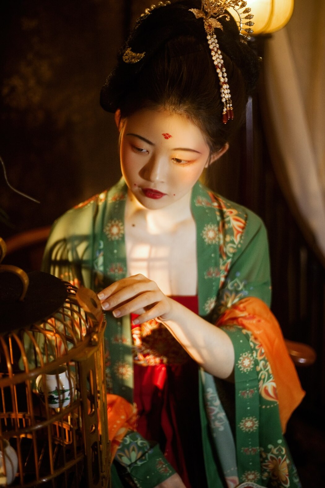 YiTuYu艺图语 Vol.2382 A Jiu